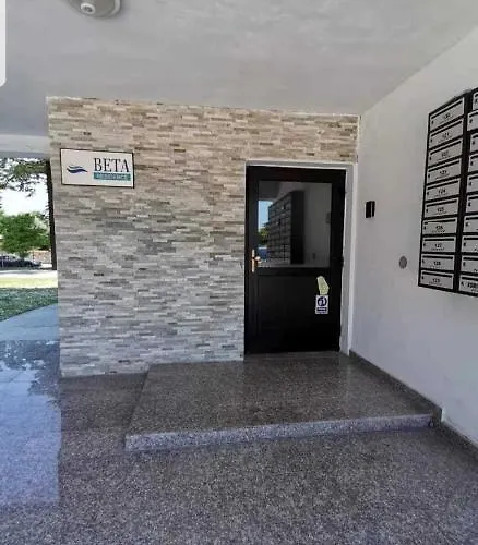 Garsoniera Complex Alfa&beta La Parter Cu Terasa Apartamento *